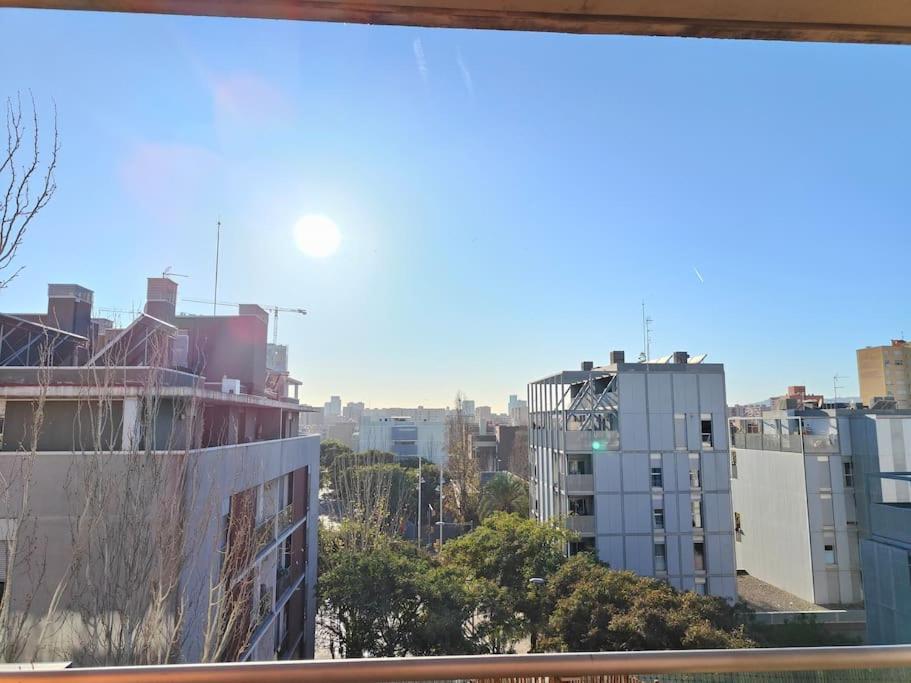 Large Terrace Luxury Apartment Sant Adria de Besos Buitenkant foto