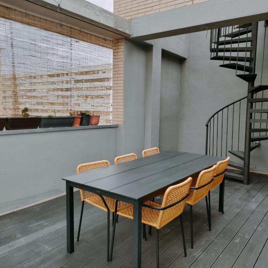 Large Terrace Luxury Apartment Sant Adria de Besos Buitenkant foto