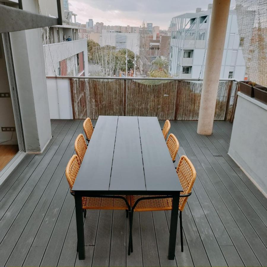 Large Terrace Luxury Apartment Sant Adria de Besos Buitenkant foto
